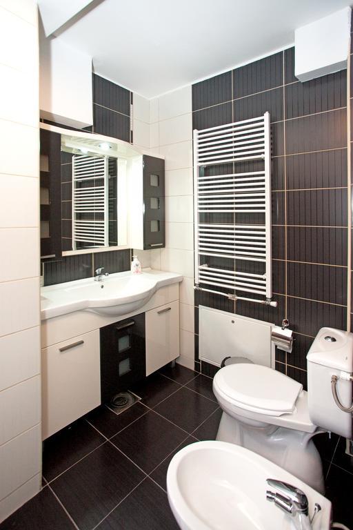 Guesthouse Vitez Вранє Екстер'єр фото